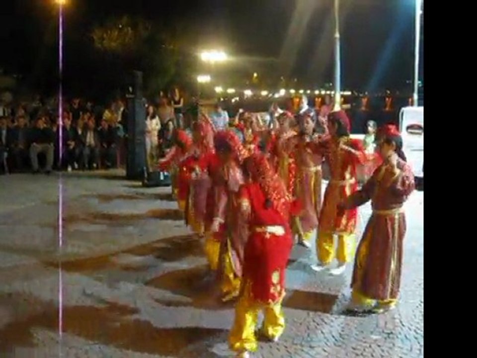 HAMAMOZUGECESİ