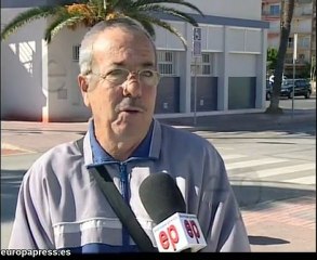 Prohíben consumir alcohol en la playa de la Pobla