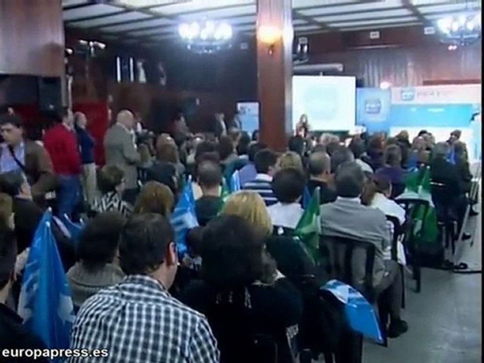 Arenas tacha de "graves" las declaraciones de Felipe Gonzále