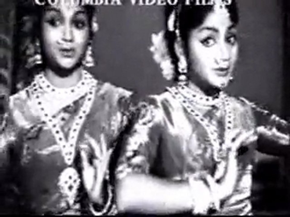 kOdi kOdi Inbam TharavE