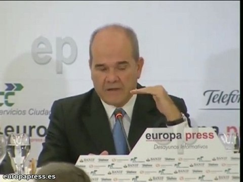 Chaves en los desayuno de Europa Press