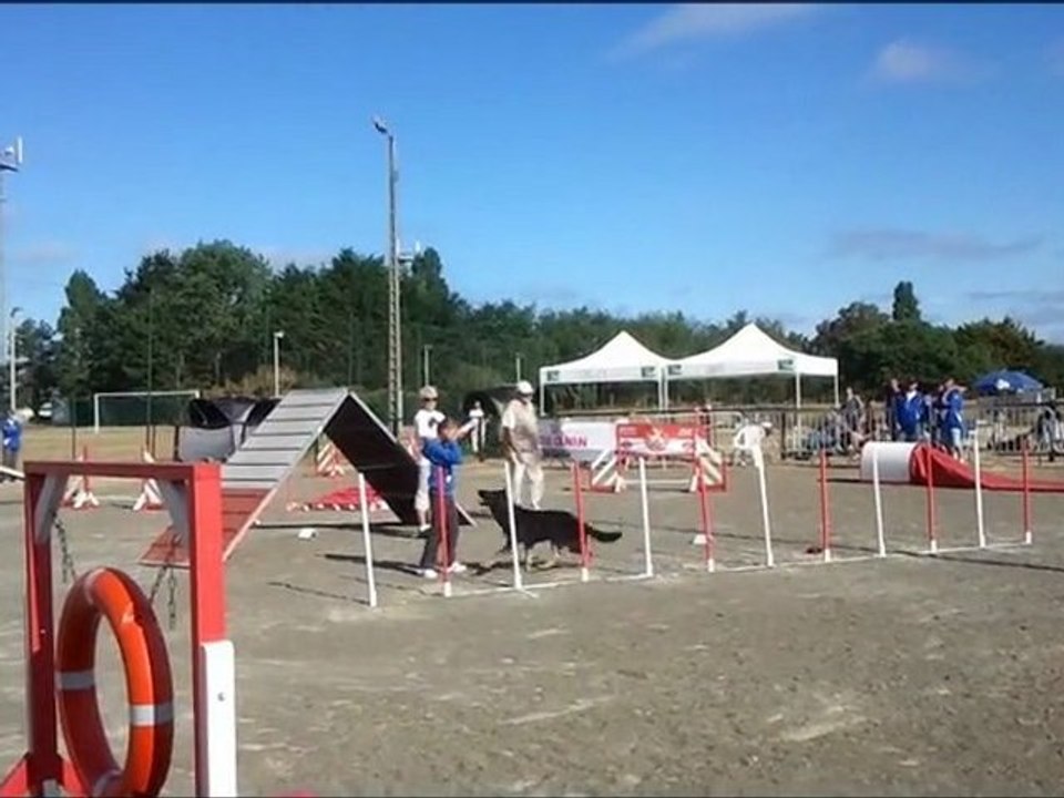 OLONNE sur MER - 290511 - Tifaine & Dixie - OPEN