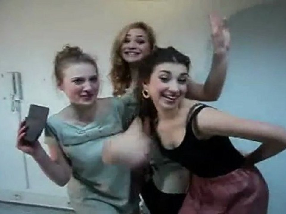 Nähkönigin foto shoot outtakes