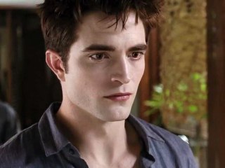 The Twilight Saga : Breaking Dawn Part 1 - Teaser Trailer #1 [VO|HD]