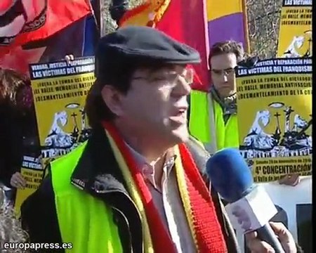 Tensión entre manifestantes en el Valle de los Caídos