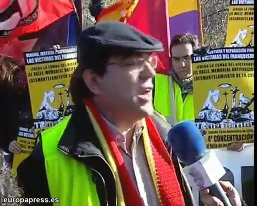 Tensión entre manifestantes en el Valle de los Caídos