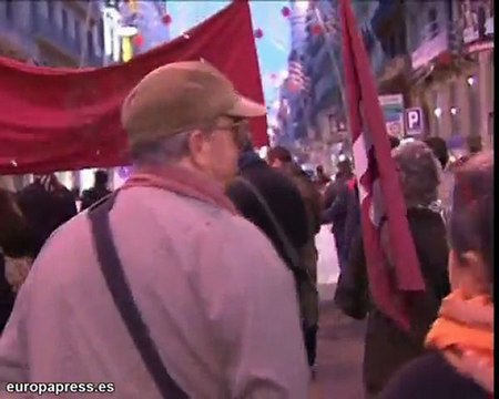 Mil ciudadanos claman contra el fascismo