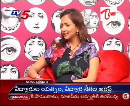 Chit Chat with Cute Girl Taapsee & Lakshmi Prasanna - Jhummandi Nadam - 02