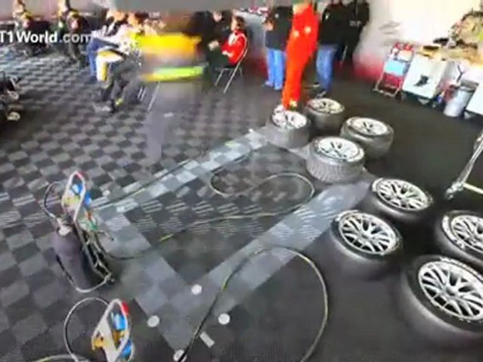 GT1-LIFE A few hours in the Marc VDS Garage