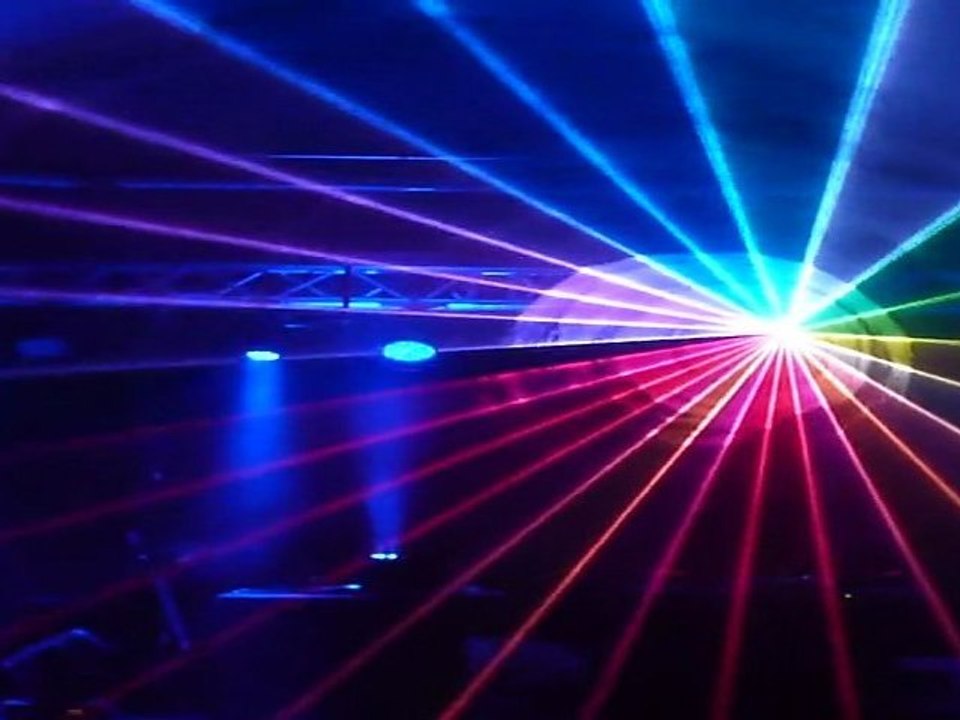 Show laser RGB et lumières  pour mariage