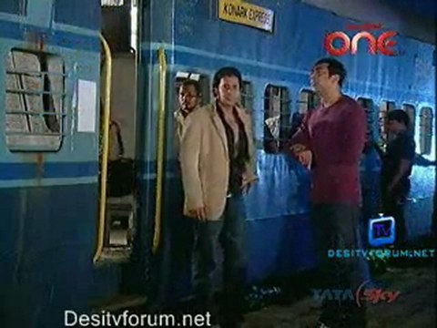 Kaala Saaya - 15th June 2011 Watch Online Video pt2