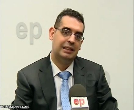 Analistas piden a Zapatero medidas más drásticas