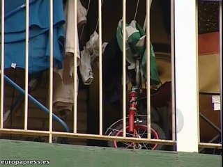 Un menor de tres años es rescatado por la Policía