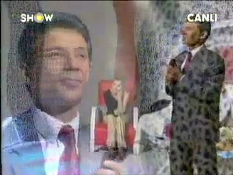 Yaşıyorum Öylesine (Mustafa Yıldızdoğan)   ღ♥ღღUNUTULAN ADAMღ♥ღღ