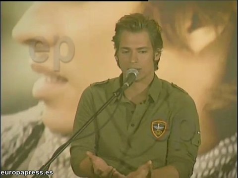 Carlos Baute presenta su nuevo disco