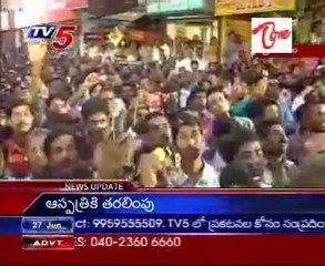 CM Rosayya @ SKKM dist - Unveiled  YSR's Statue