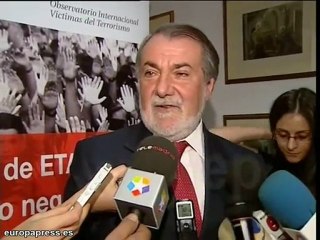 ETA estará en las municipales y "ayudará" a Zapatero