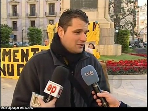 Ecologistas protestan contra ATC en Zarra