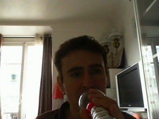 Wiwi égratigne "gotta get you home"