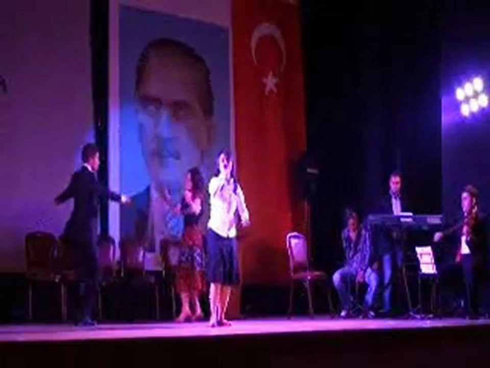 EĞLENCE PROGRAMIMIZDAN SOLO TÜRKÜLER