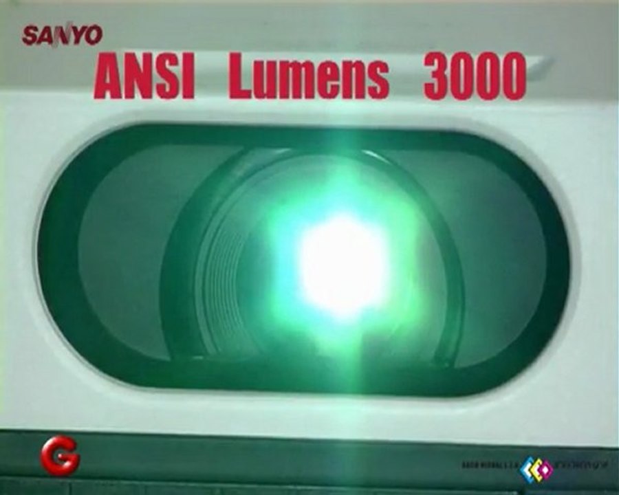 מקרן סאניו מקרן נייד Sanyo Projector PLC-XW300