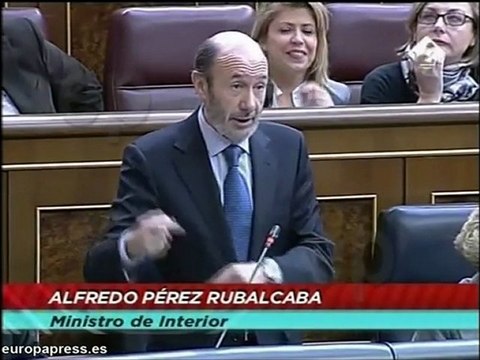 Rubalcaba y Santamaría se acusan mutuamente