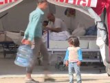 Turquía suministrará ayuda a refugiados sirios en la frontera