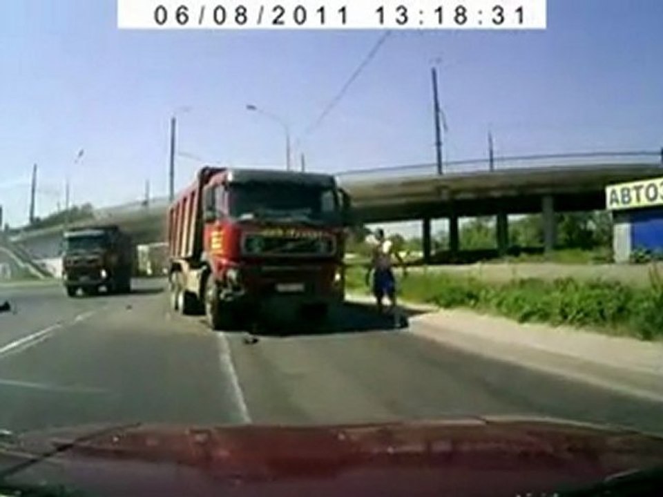 Не уступил, оказался правым/auto crash(strangeworlds.at.ua)