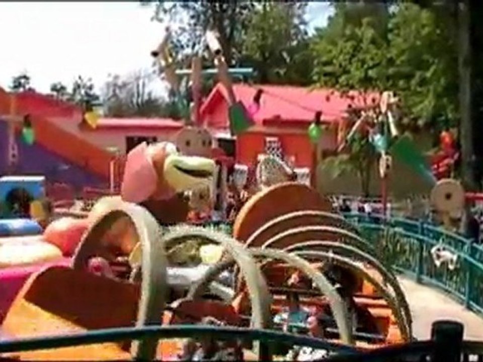 L'émission...venue d'ailleurs  : Toy Story Playland