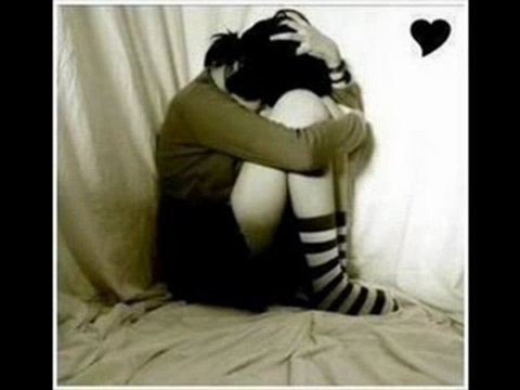 LİNET SUSTUM ღ♥ღღ ARI KALMAMIŞ YÜZÜ KALMAMIŞ ARSIZLARIN DÜNYASINDAN KAÇTIM-KAÇTIM...ŞİMDİ DE SUSTUM-SUSTUM-SUSTUMMMMMMMMMMM.........YETER ARTIK BE YETER YAAAAAAAAAAA ღ♥ღღ YALNIZLIKLARIN ADAM ღ♥ღღ