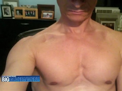 USA: l'élu démocrate aux tweets osés démissionne