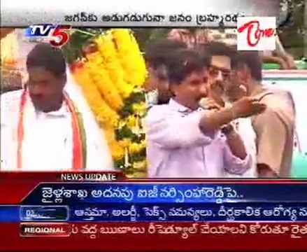 YS Jagan inaugurates YSR Statue at Kotabommali