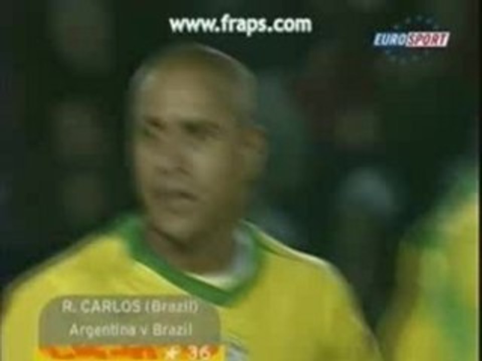 coup franc roberto carlos!