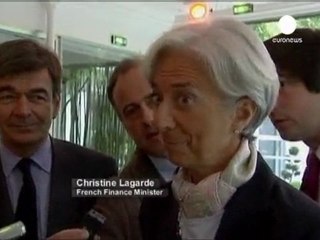 Papandreou battles to save his government