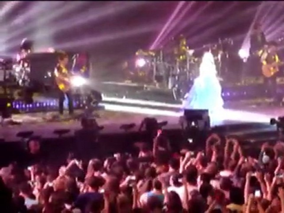 Shakira chante Cabrel