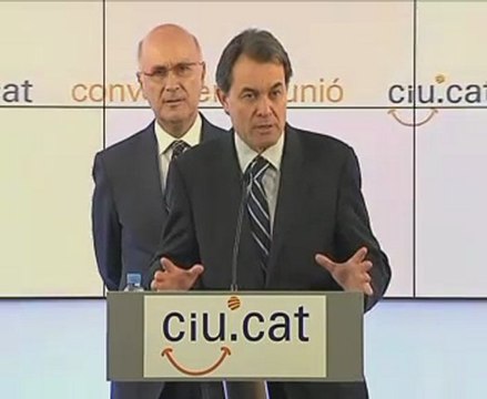 Duran seguirá siendo líder de CiU en el Congreso