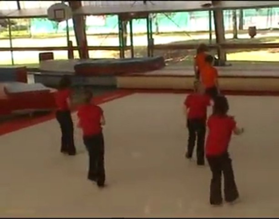 2011-04-01 21.38.43 gym villepreux