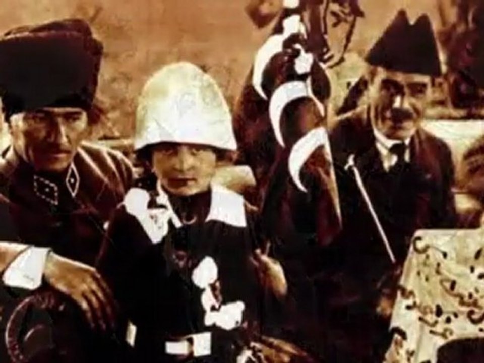 Kimseye Etmem Sikayet - Muzeyyen Senar  "Asrın Dev Lideri" Grubu"