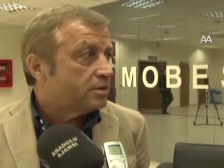 GÖZALTILAR SÜRÜYOR