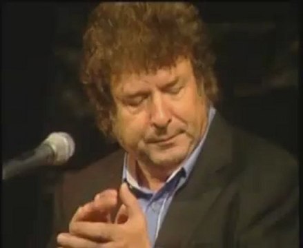 Enrique Morente sigue igual y estable en la UCI