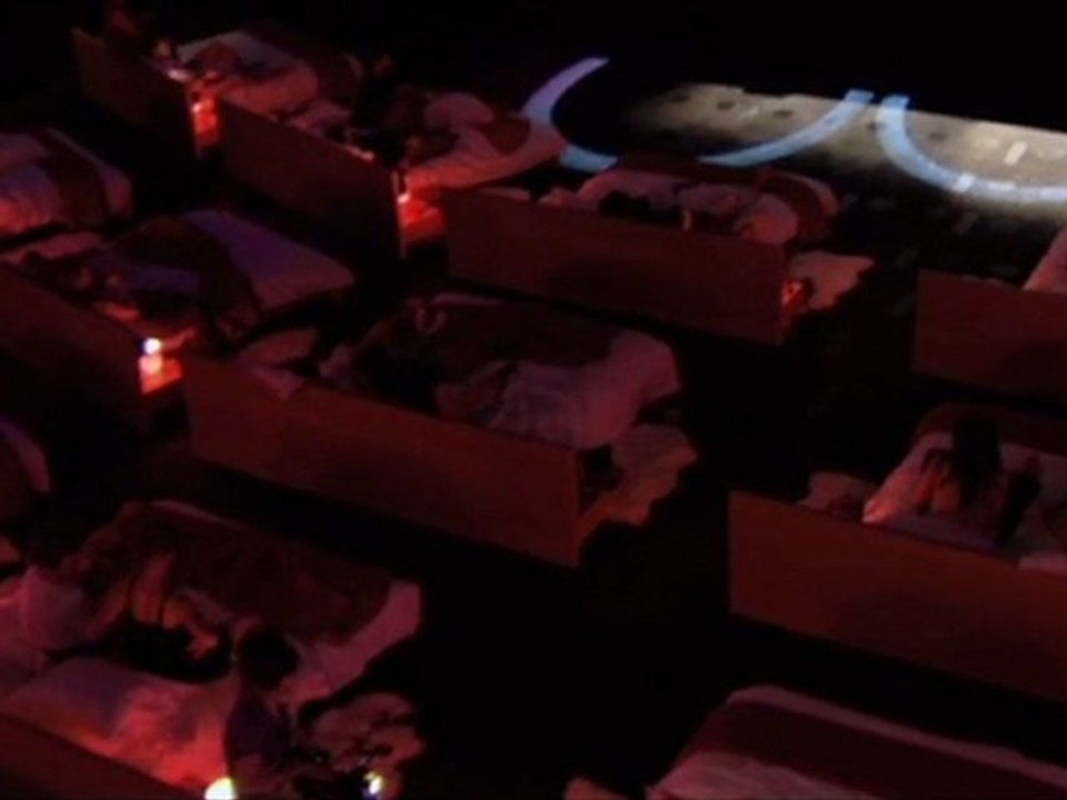 PRIX RAFFUT 2011 : Opération "In bed with IKEA"