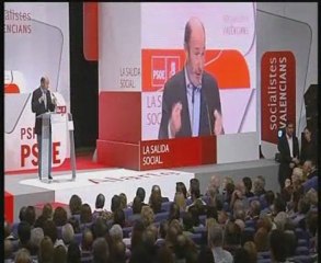 Rubalcaba dice que con Rajoy trabajarían menos