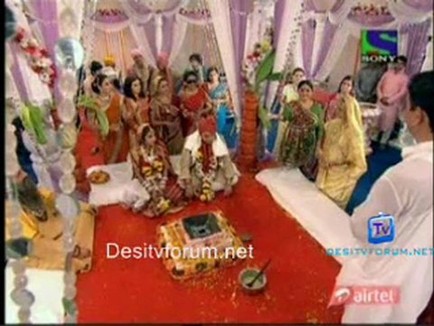 Krishnaben Khakhrawala - 17th June 2011 Video Watch Online Pt4