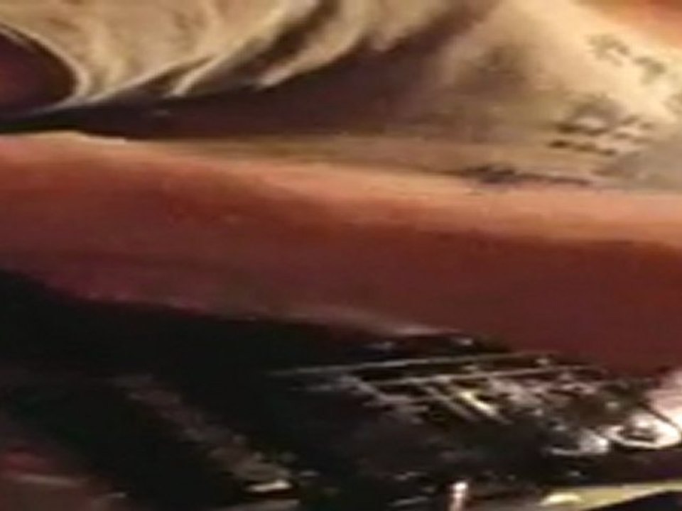 Betrayed - A7X (intro cover) le riff qui nike tout !