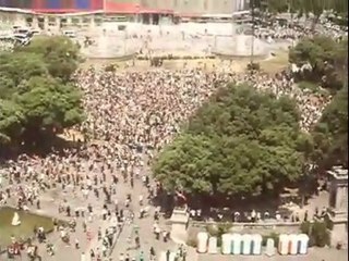 Vista aérea 27M #AcampadaBCN (activad anotaciones)(360p_H.264-AAC)