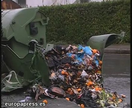 Queman intencionadamente nueve contenedores