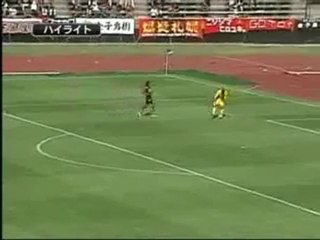 BUT INSOLITE  "هدف غريب "