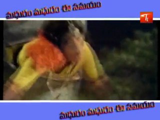 Madhuram Madhuram Ee Samayam - Fighting Scenes in Jannapada Cinema's