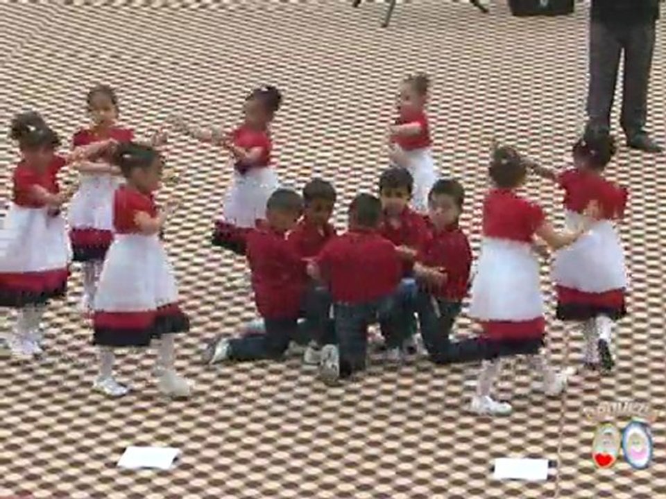 ÇOCUKÇA PROGRAMI HİNT DANSI GÖSTERİSİ