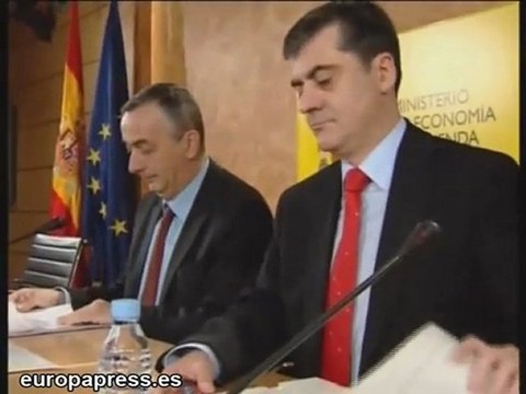 El déficit del Estado cae un 45,8%